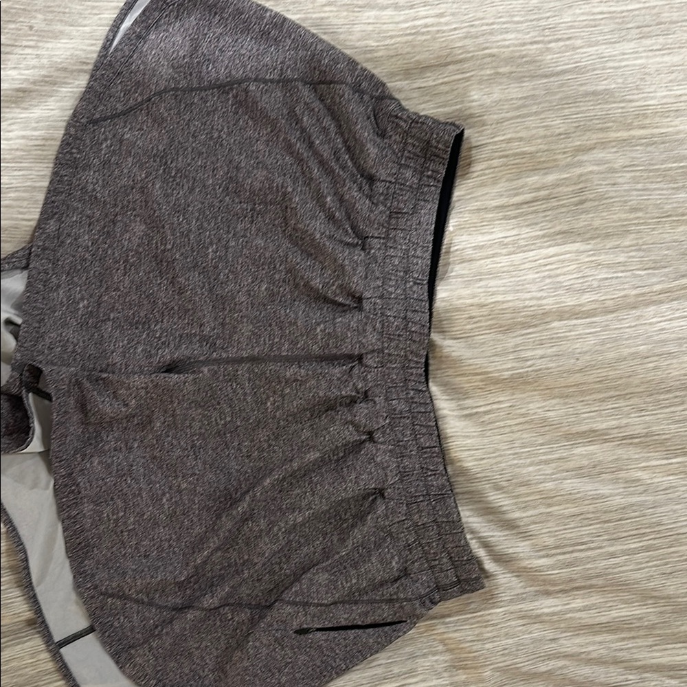 VGUC: Lululemon Track That 5”Lined Shorts Heathered Gray